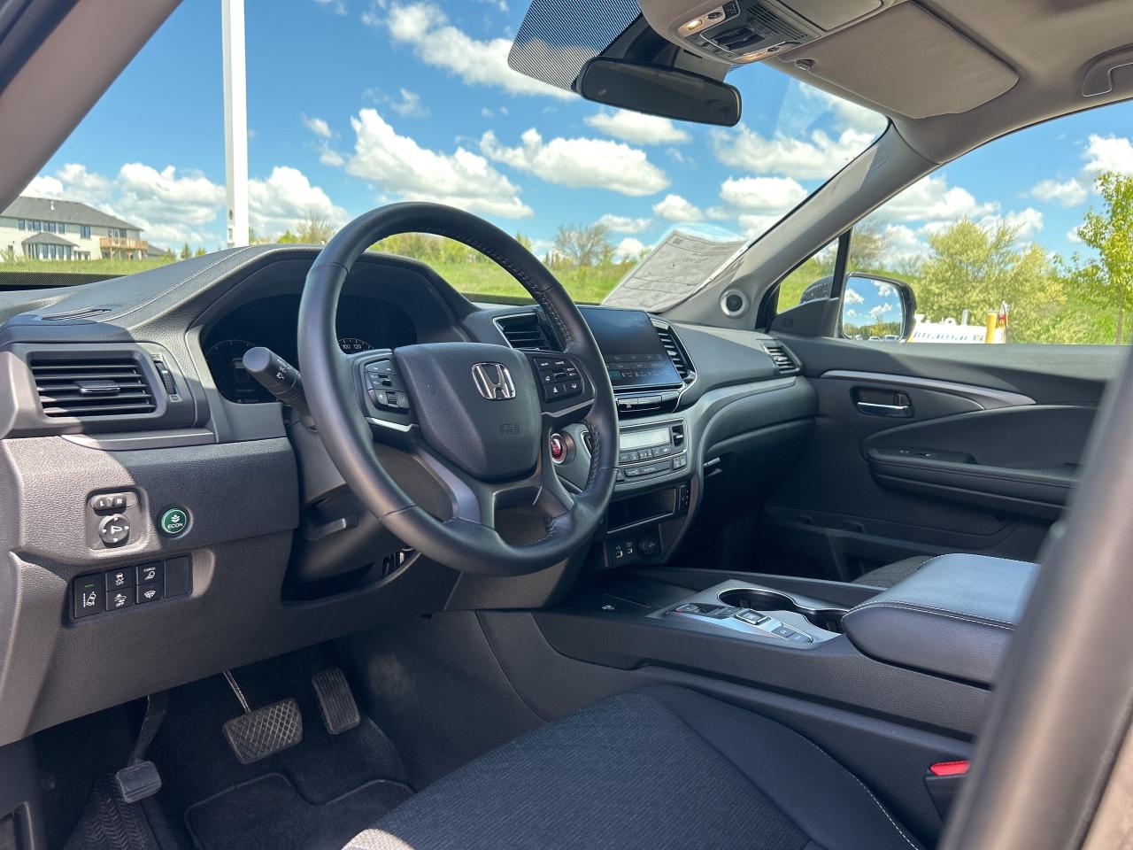 2024 Honda Ridgeline Sport AWD   Sunroof   Heated Seats/Steering Wheel Photo