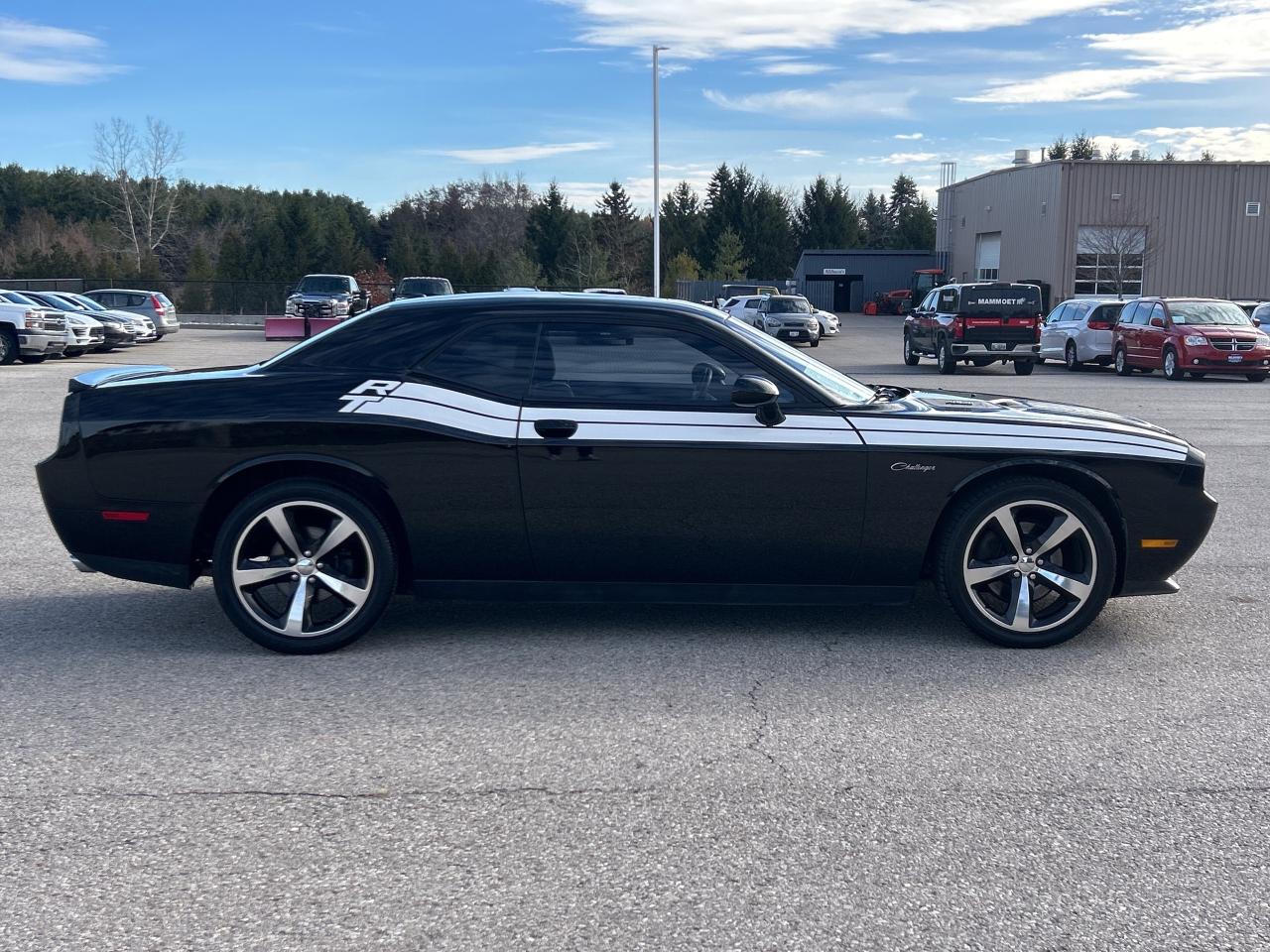 2014 Dodge Challenger R/T Classic V8   Sunroof   Leather   Heated Seats Photo2