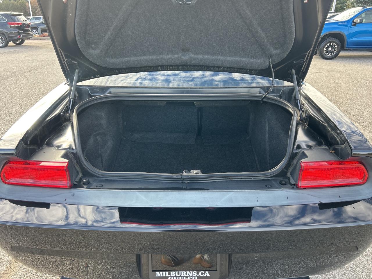 2014 Dodge Challenger R/T Classic V8   Sunroof   Leather   Heated Seats Photo