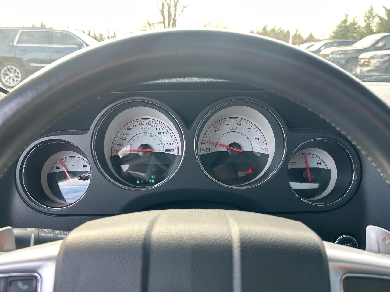 2014 Dodge Challenger R/T Classic V8   Sunroof   Leather   Heated Seats Photo