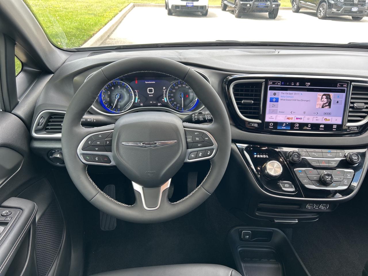 2025 Chrysler Grand Caravan SXT   Leather   Heated Seats & Steering Wheel Photo