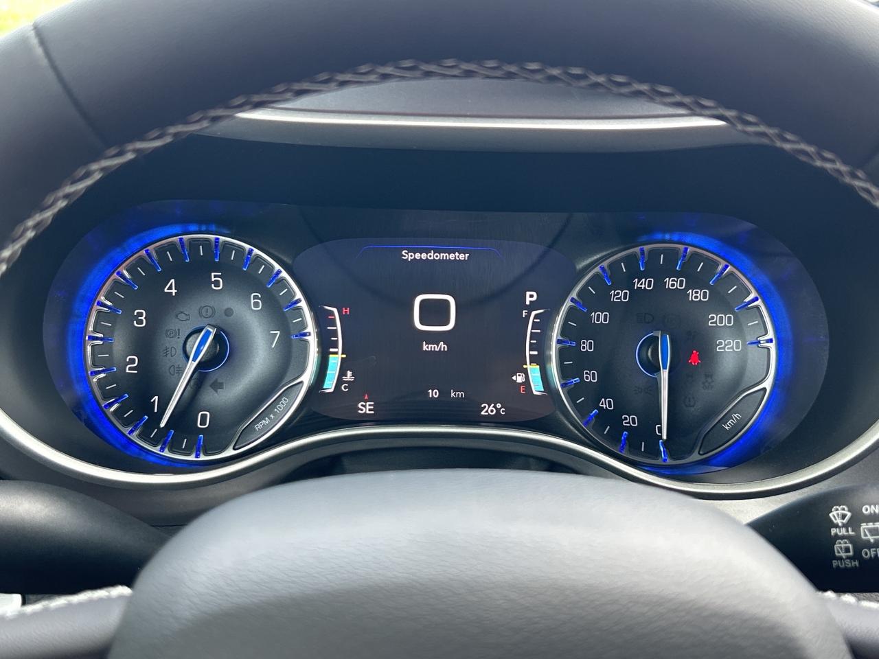 2025 Chrysler Grand Caravan SXT   Leather   Heated Seats & Steering Wheel Photo