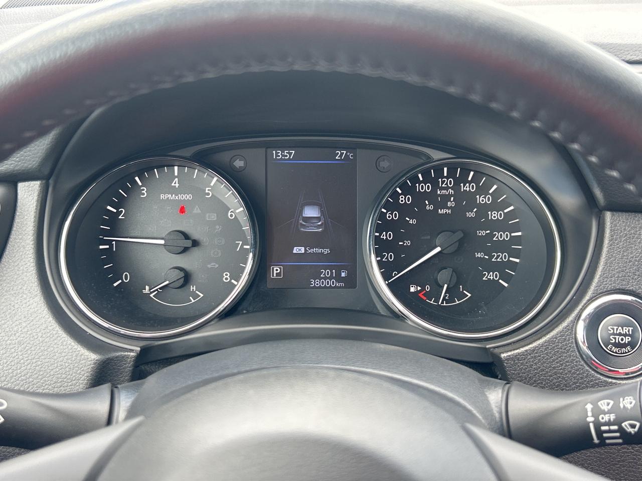 2023 Nissan Qashqai SV AWD   Sunroof   Heated Seats & Steering Wheel Photo