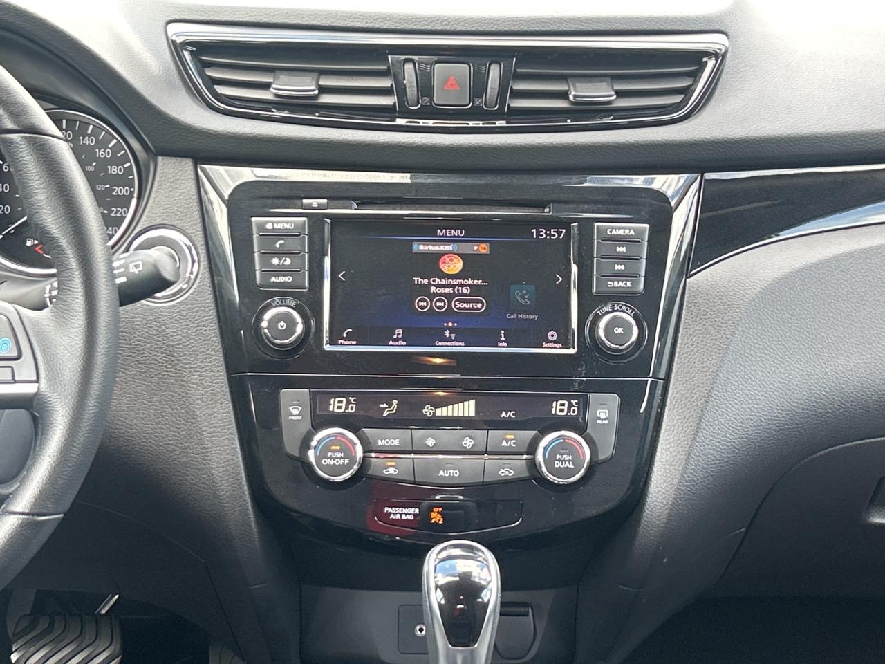 2023 Nissan Qashqai SV AWD   Sunroof   Heated Seats & Steering Wheel Photo