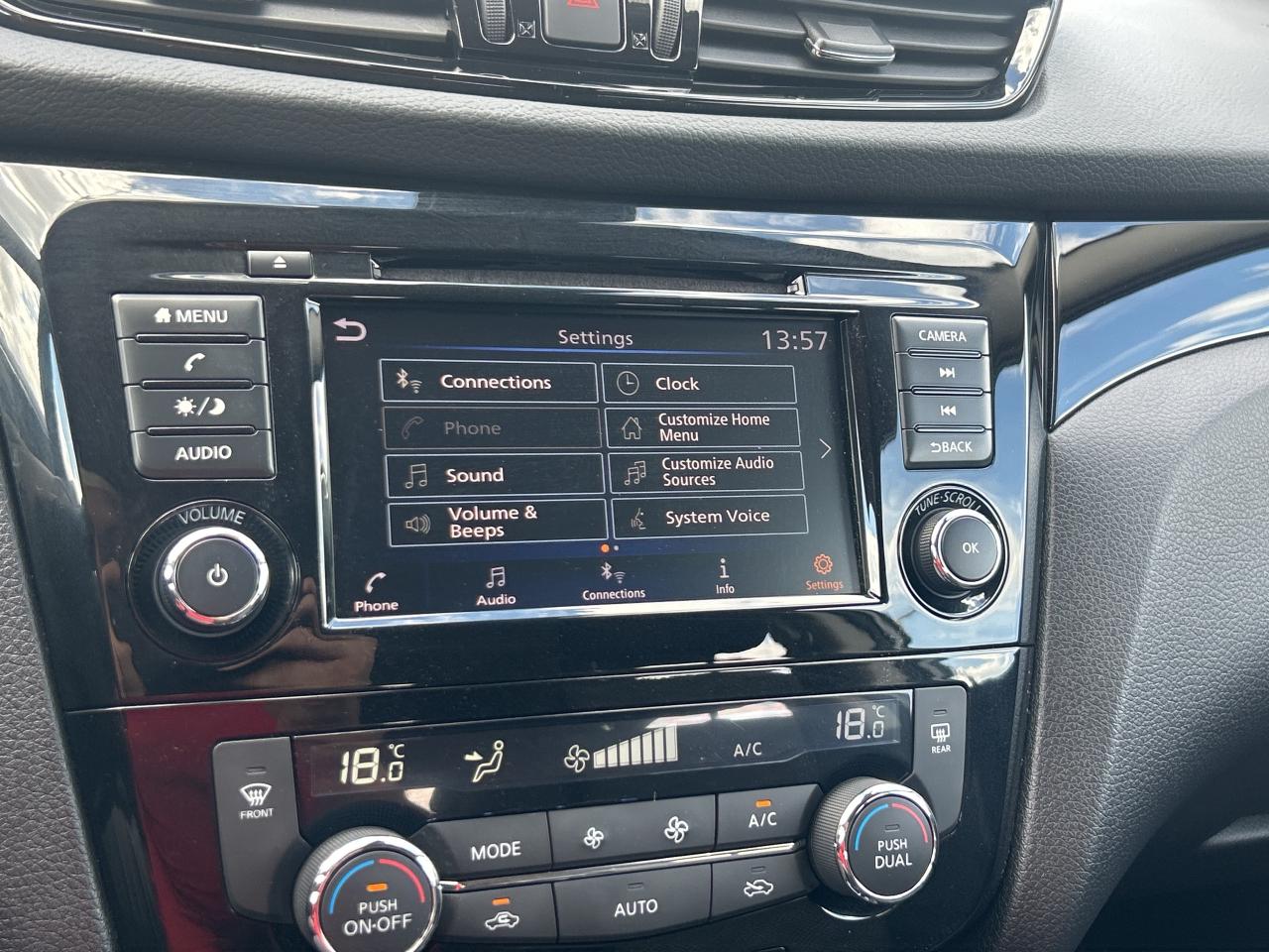 2023 Nissan Qashqai SV AWD   Sunroof   Heated Seats & Steering Wheel Photo