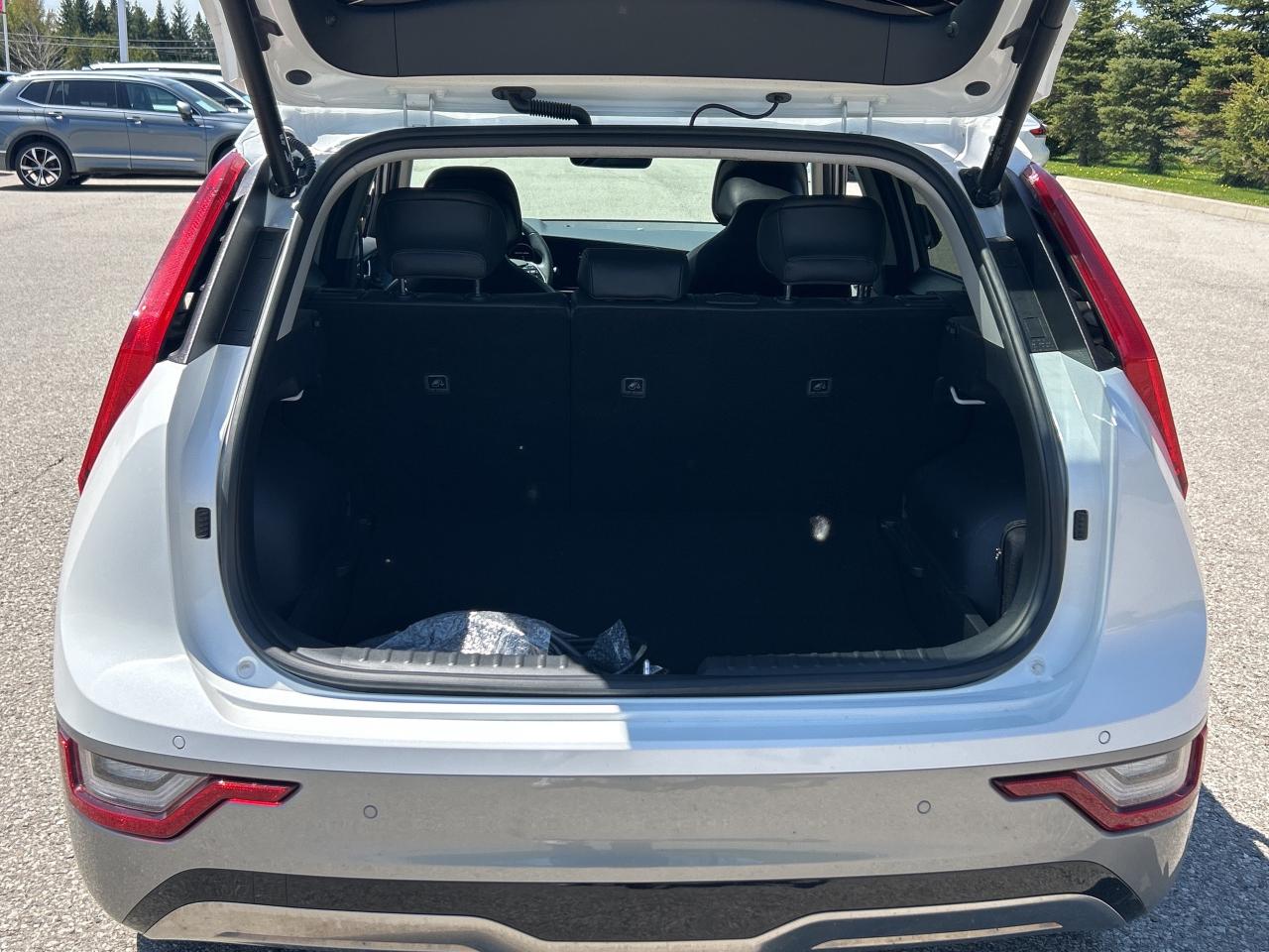 2024 Kia Niro EV Wave FWD   Nav.   Sunroof   Heated/Cooled Seats Photo