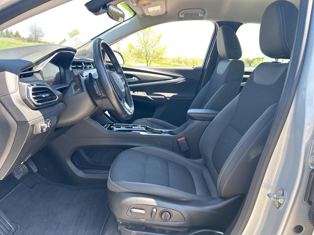 2023 Chevrolet Bolt EUV LT   Heated Seats & Steering Wheel   Blind-spot Photo