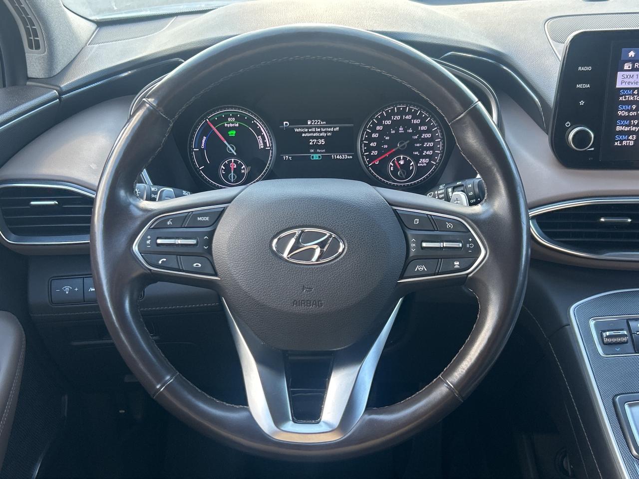 2022 Hyundai Santa Fe Hybrid Preferred AWD w/Trend Pkg.   Pano Roof   Leather Photo