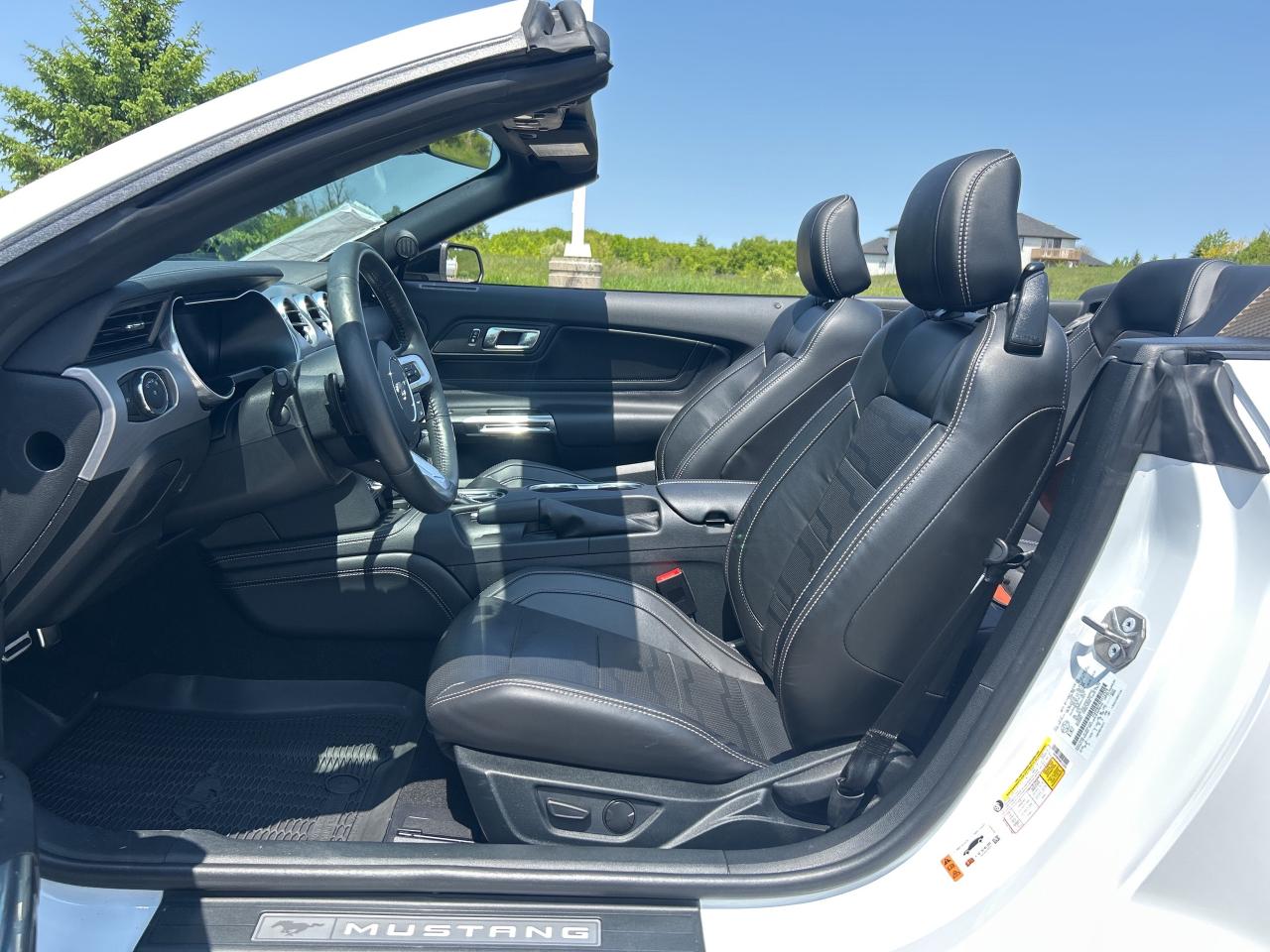 2023 Ford Mustang GT Premium   Nav.   Leather   Heated/Cooled Seats Photo