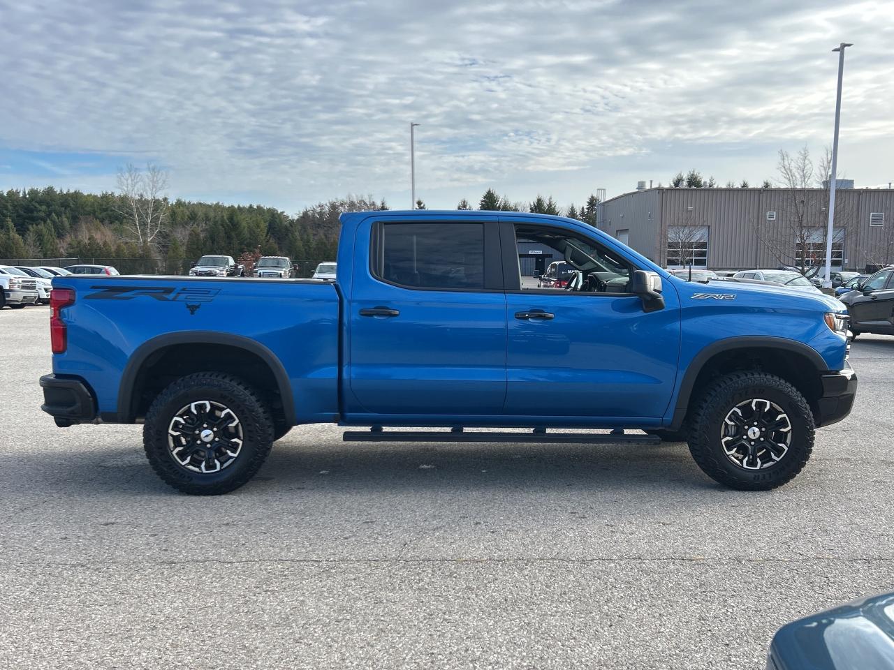 2022 Chevrolet Silverado 1500 ZR2 4x4 Crew   Nav   Sunroof   Heated/Cooled Seats Photo