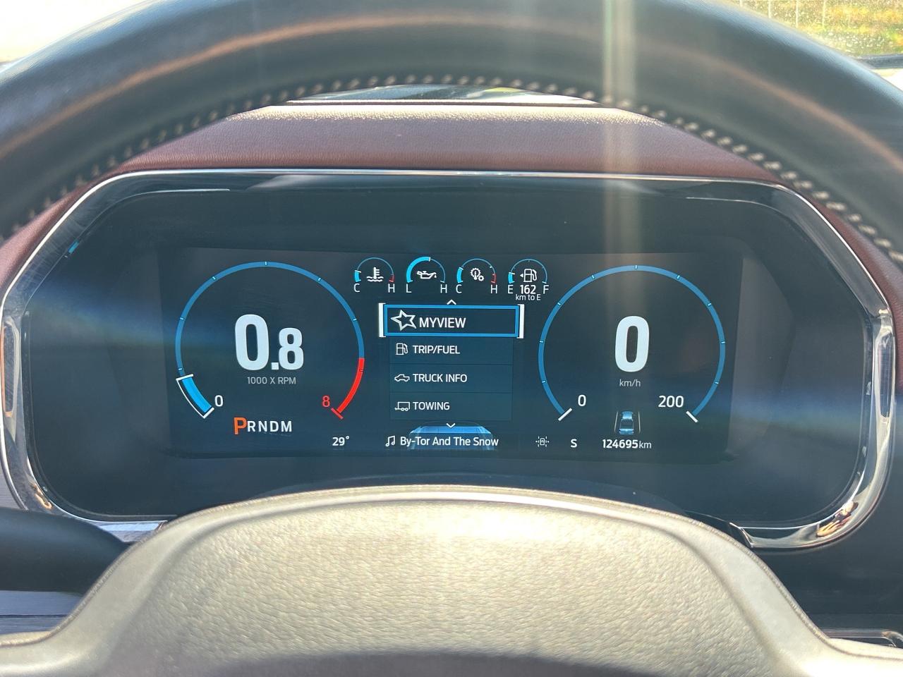 2022 Ford F-150 LARIAT FX4   Nav   Pano Roof   Heated/Cooled Seats Photo