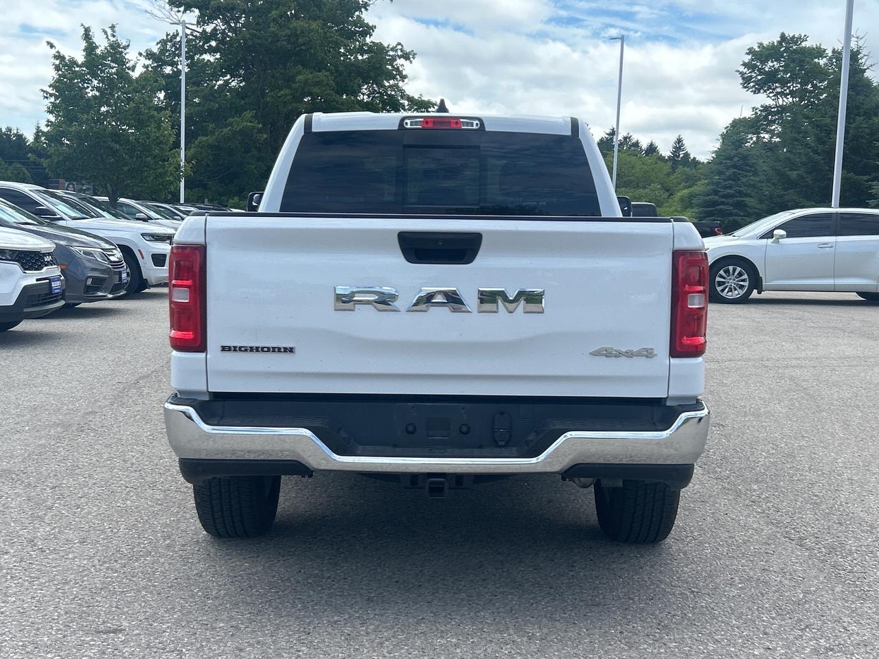 2025 RAM 1500 Big Horn 4x4 Crew Cab   Heated Seats   Blind-spot Photo4