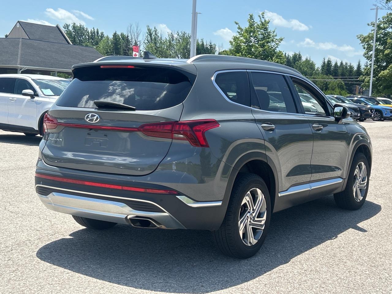 2021 Hyundai Santa Fe Preferred AWD   Heated Seats & Steering Wheel Photo
