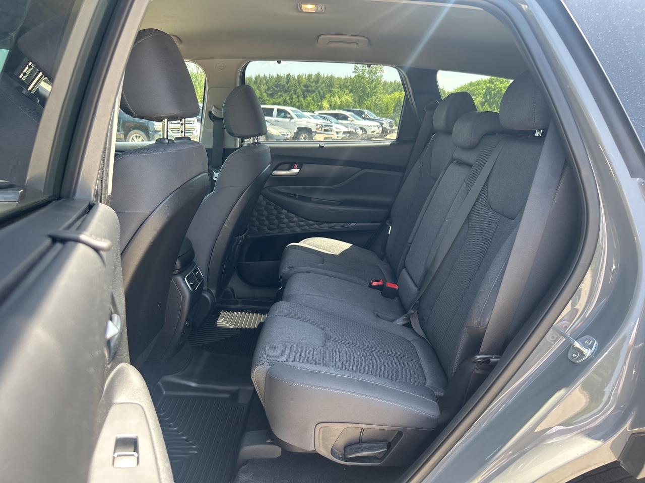 2021 Hyundai Santa Fe Preferred AWD   Heated Seats & Steering Wheel Photo