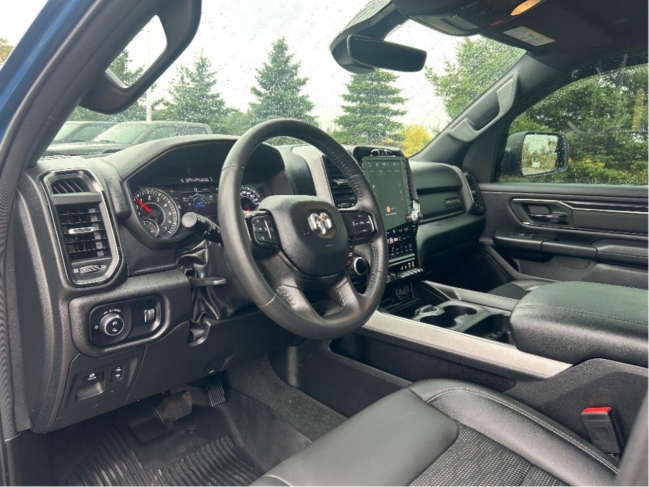 2024 RAM 1500 Big Horn 4x4 Crew Cab   Nav.   Heated Seats Photo