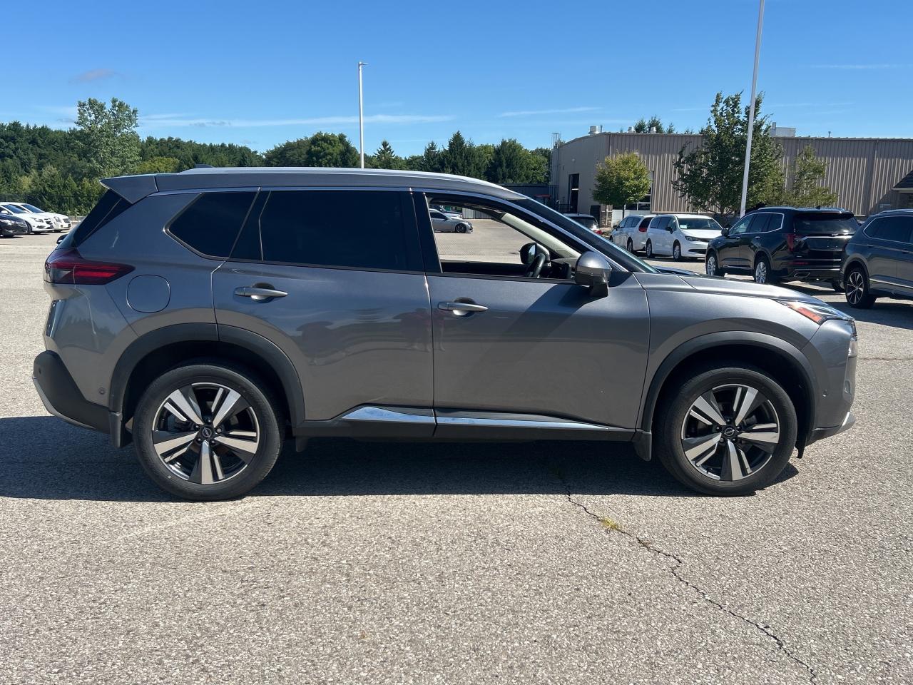 2023 Nissan Rogue Platinum AWD   Nav.   Pano Roof   Heated Seats Photo