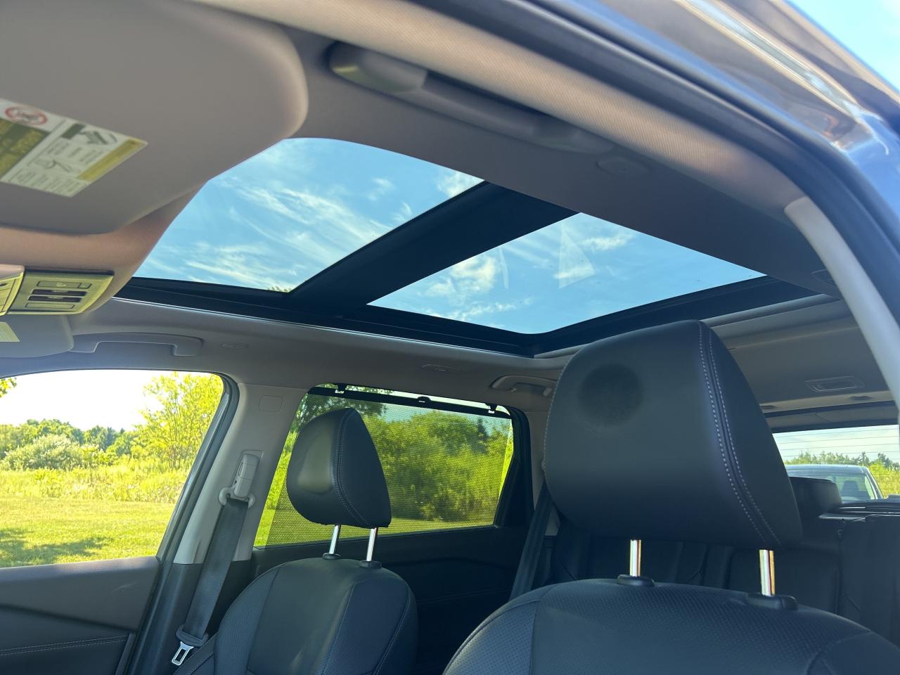 2023 Nissan Rogue Platinum AWD   Nav.   Pano Roof   Heated Seats Photo