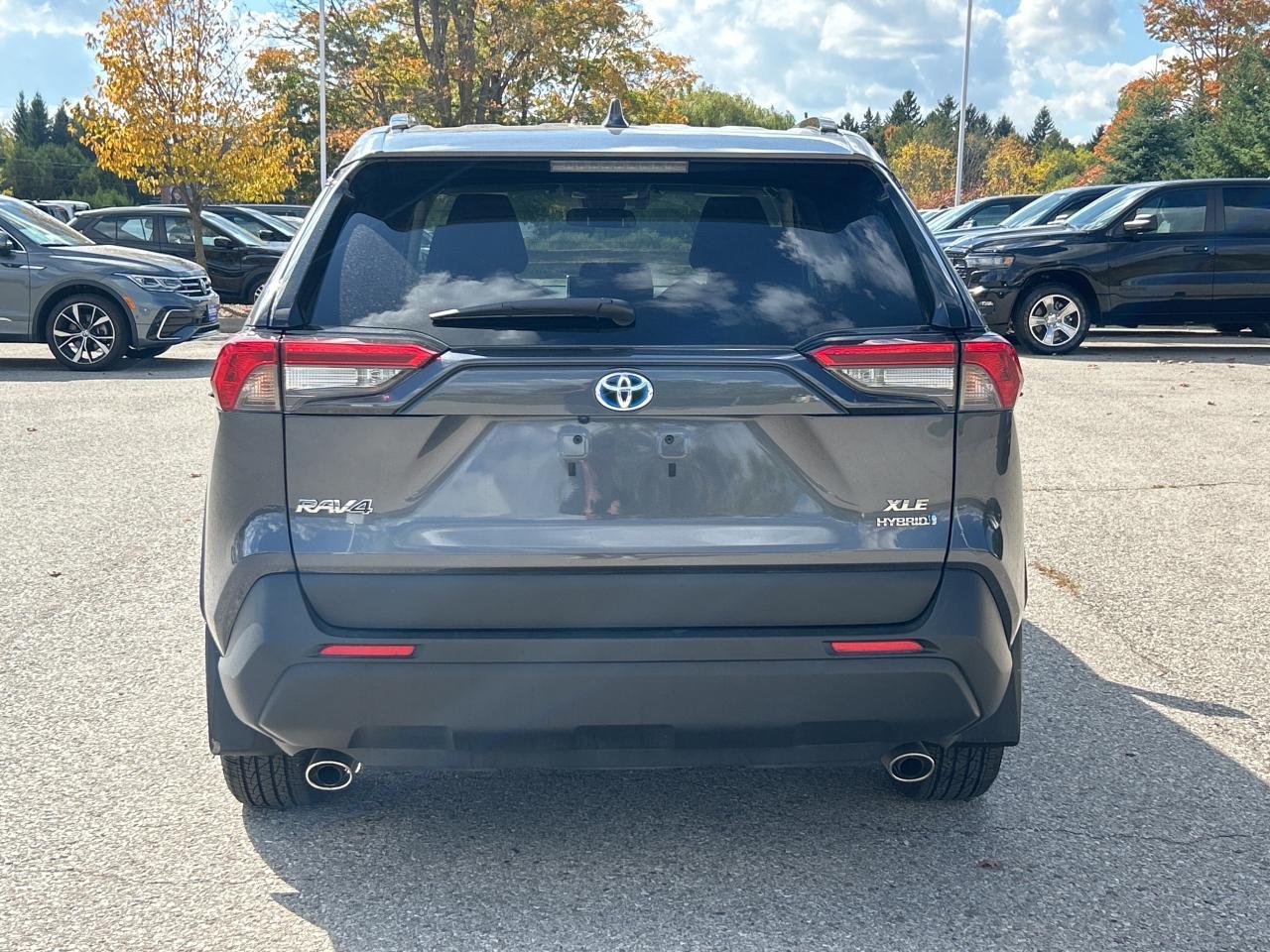 2024 Toyota RAV4 Hybrid XLE AWD   Sunroof   Heated Seats & Steering Wheel Photo
