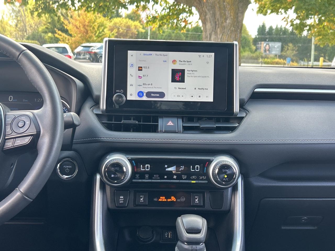 2024 Toyota RAV4 Hybrid XLE AWD   Sunroof   Heated Seats & Steering Wheel Photo