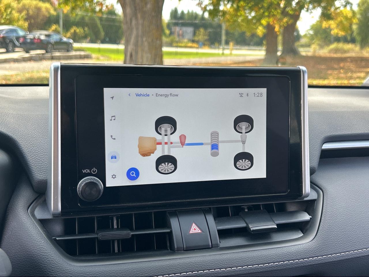 2024 Toyota RAV4 Hybrid XLE AWD   Sunroof   Heated Seats & Steering Wheel Photo