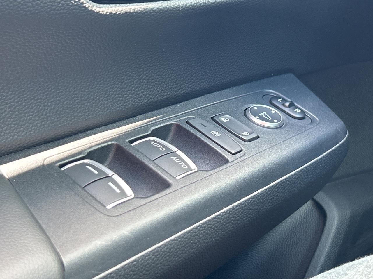 2024 Honda CR-V Sport AWD   Sunroof  Heated Seats & Steering Wheel Photo