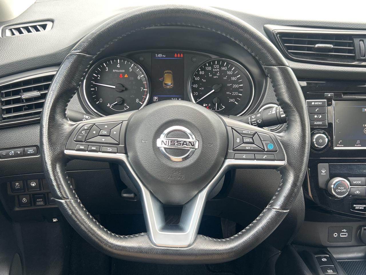 2023 Nissan Qashqai SV AWD   Sunroof   Heated Seats & Steering Wheel Photo