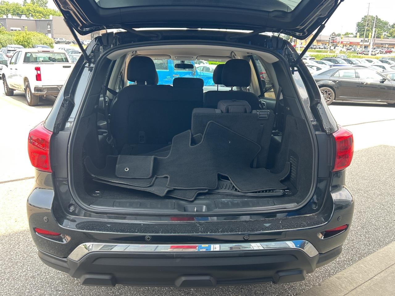 2020 Nissan Pathfinder SV Tech   Nav   7 Pass   Clean Carfax Photo4