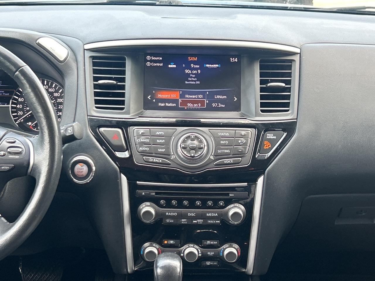 2020 Nissan Pathfinder SV Tech   Nav   7 Pass   Clean Carfax Photo