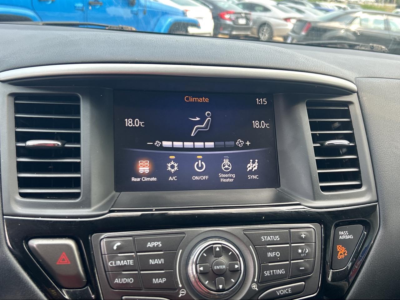 2020 Nissan Pathfinder SV Tech   Nav   7 Pass   Clean Carfax Photo