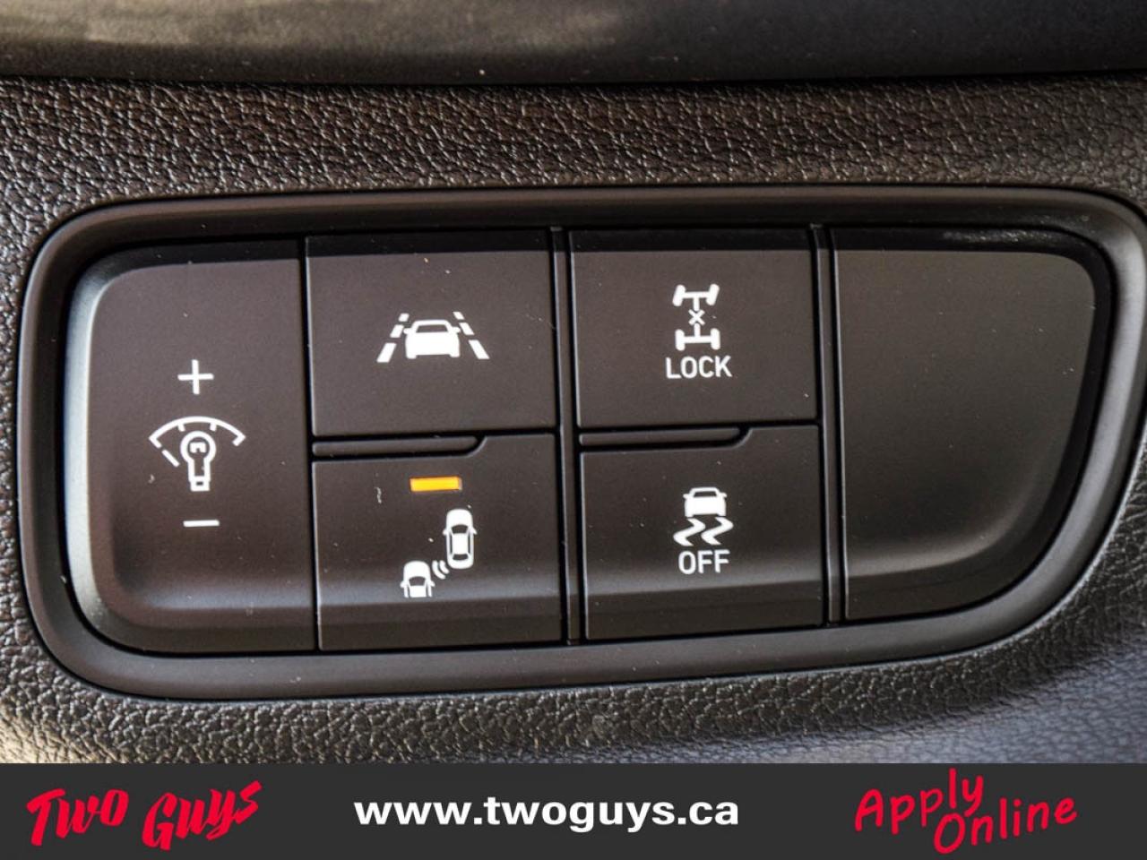 2019 Hyundai Santa Fe Preferred 2.0 AWD   Htd Cloth   New Tires   Active Photo