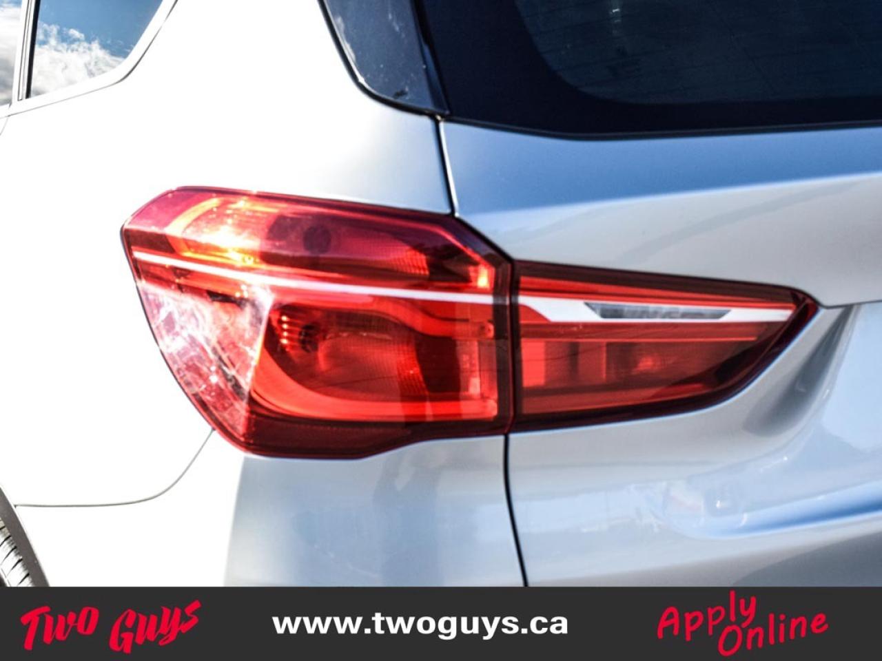 2018 BMW X1 xDrive28i   Premium Pkg   Panoroof   Pwr Hatch Photo