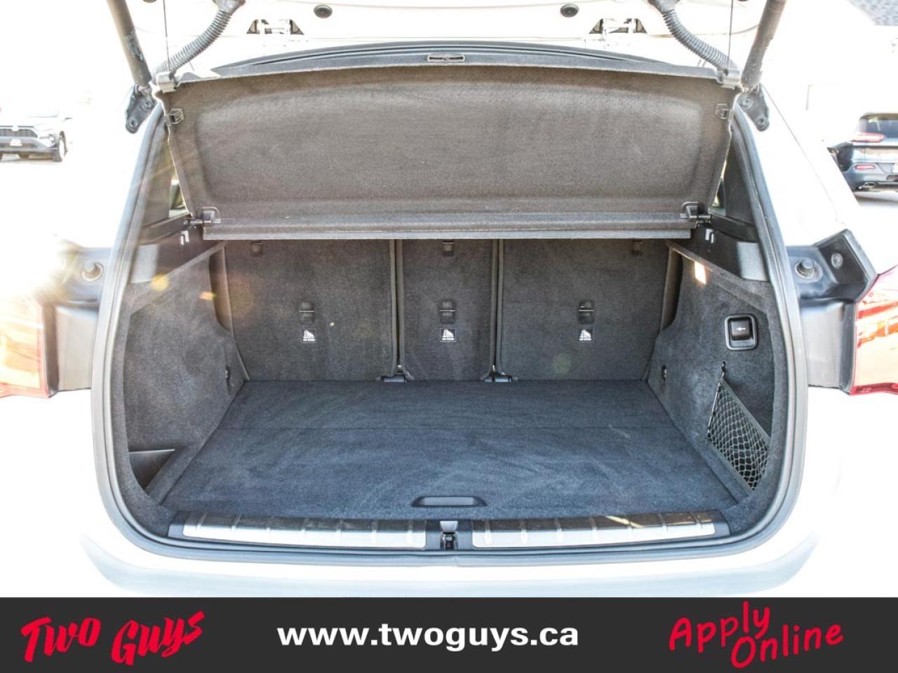 2018 BMW X1 xDrive28i   Premium Pkg   Panoroof   Pwr Hatch Photo