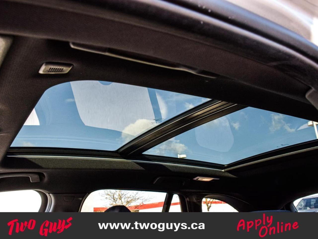 2018 BMW X1 xDrive28i   Premium Pkg   Panoroof   Pwr Hatch Photo