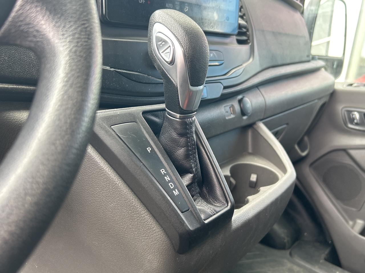 2023 Ford Transit Cargo Van T-250 130 Med Rf 9070 GVWR   NAV   Clean Carfax Photo