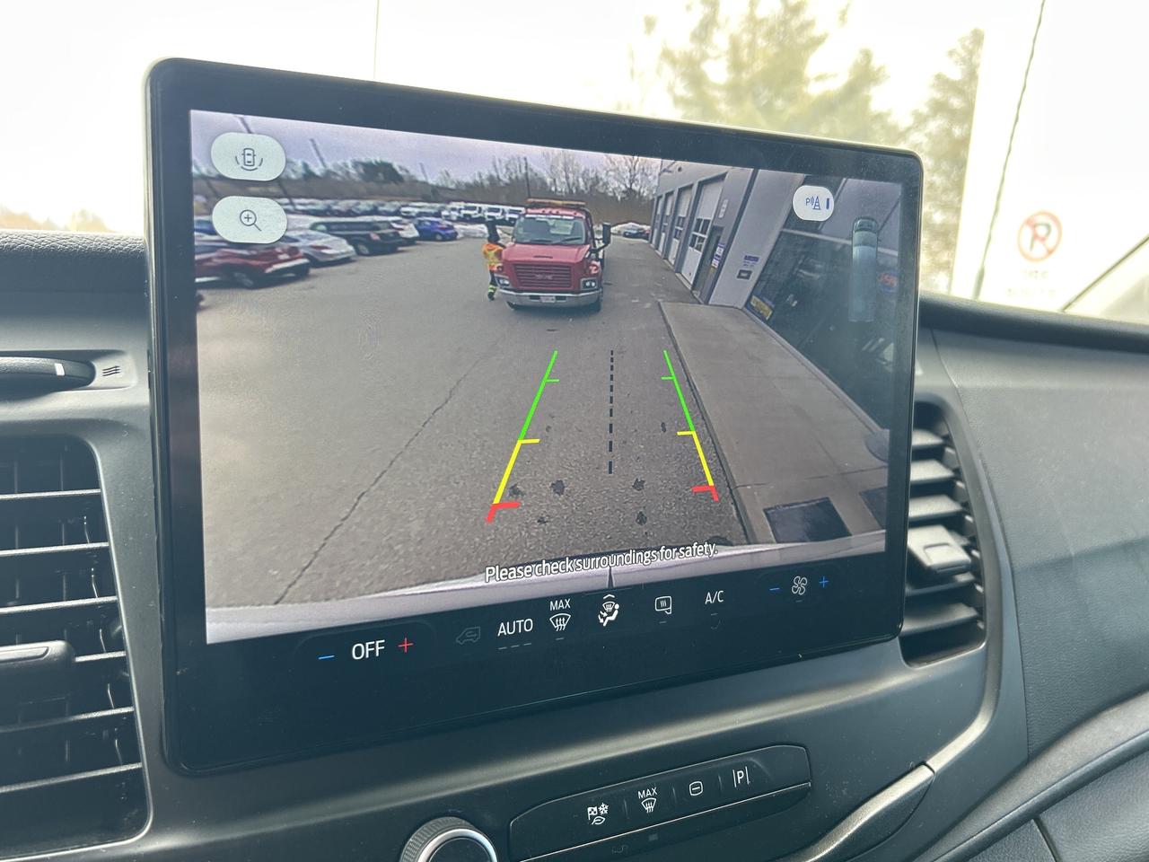 2023 Ford Transit Cargo Van T-250 130 Med Rf 9070 GVWR   NAV   Clean Carfax Photo