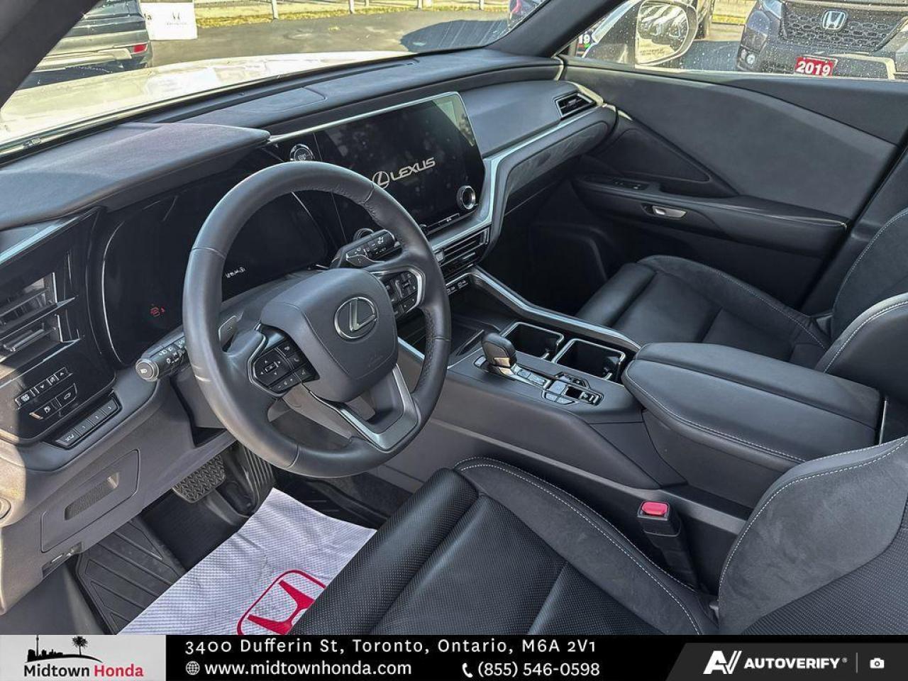 2024 Lexus TX 350 *FULL SIZE SUV / LEATHER / LIKE NEW* Photo