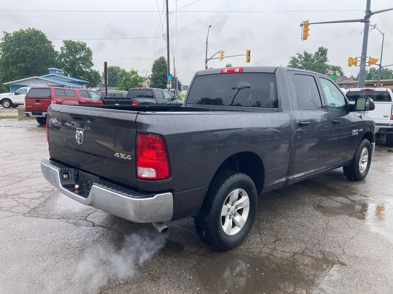 2018 RAM 1500 ONE OWNER-ST-4X4-6.5 BOX-CLEAN CARFAX Photo