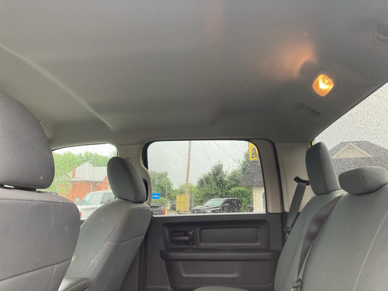 2018 RAM 1500 ONE OWNER-ST-4X4-6.5 BOX-CLEAN CARFAX Photo