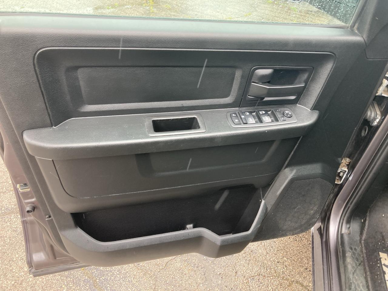 2018 RAM 1500 ONE OWNER-ST-4X4-6.5 BOX-CLEAN CARFAX Photo