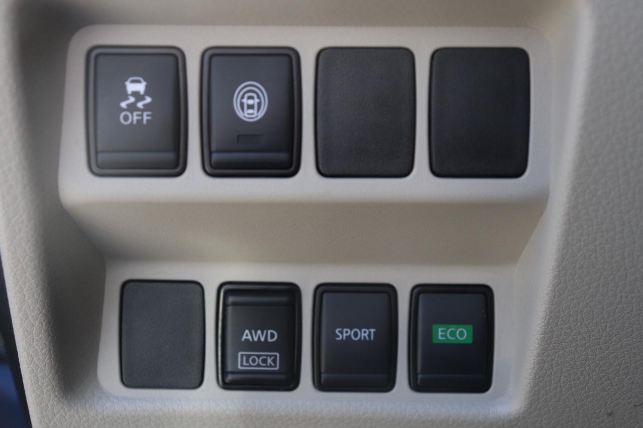 2023 Nissan Qashqai S AWD NO ACCIDENTS CARPLAY B-SPOT HTD SEATS CAMERA Photo