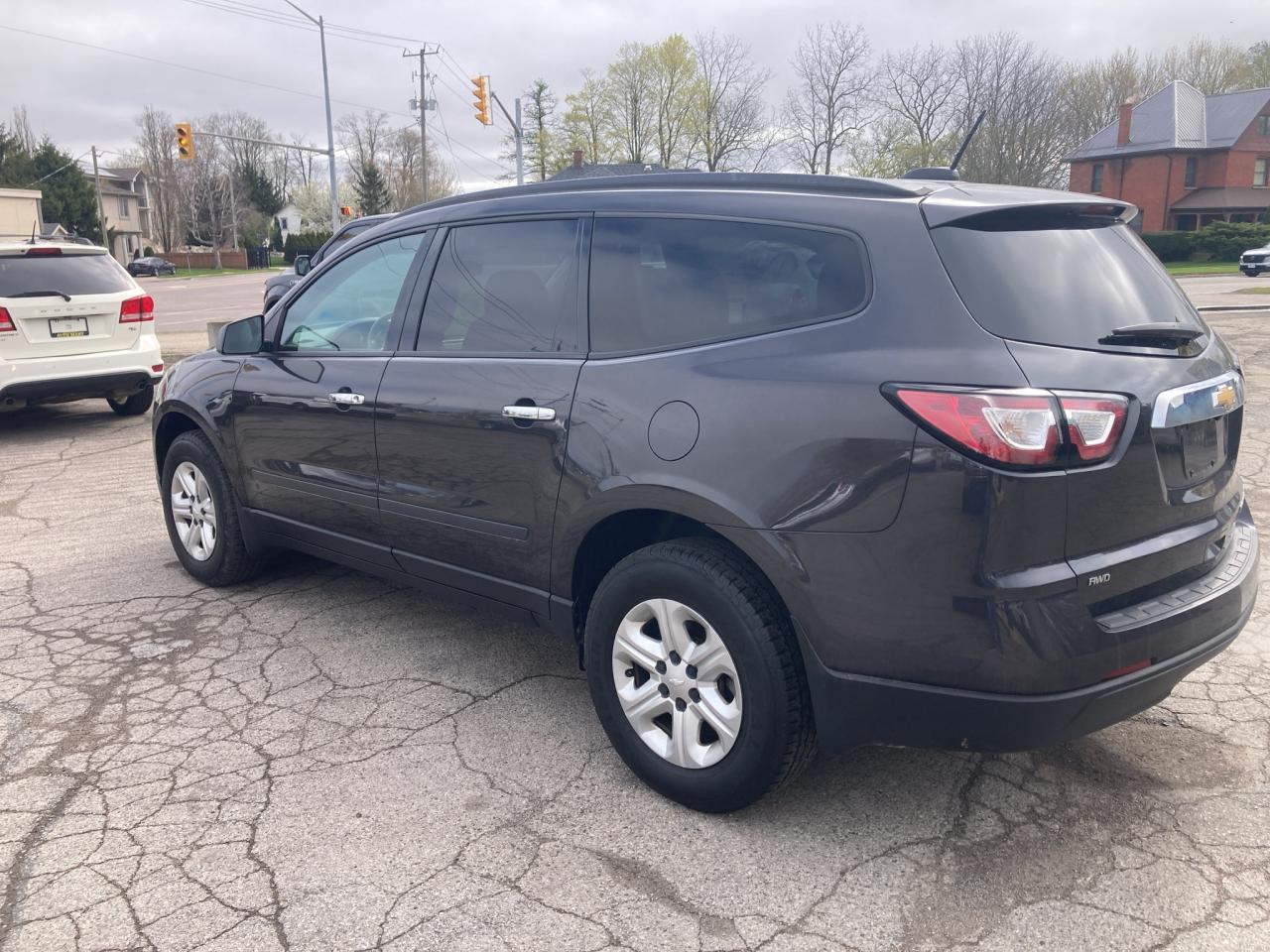 2016 Chevrolet Traverse LS-8 PASS-3.6-CLEAN CARFAX-CLEAN CAR Photo