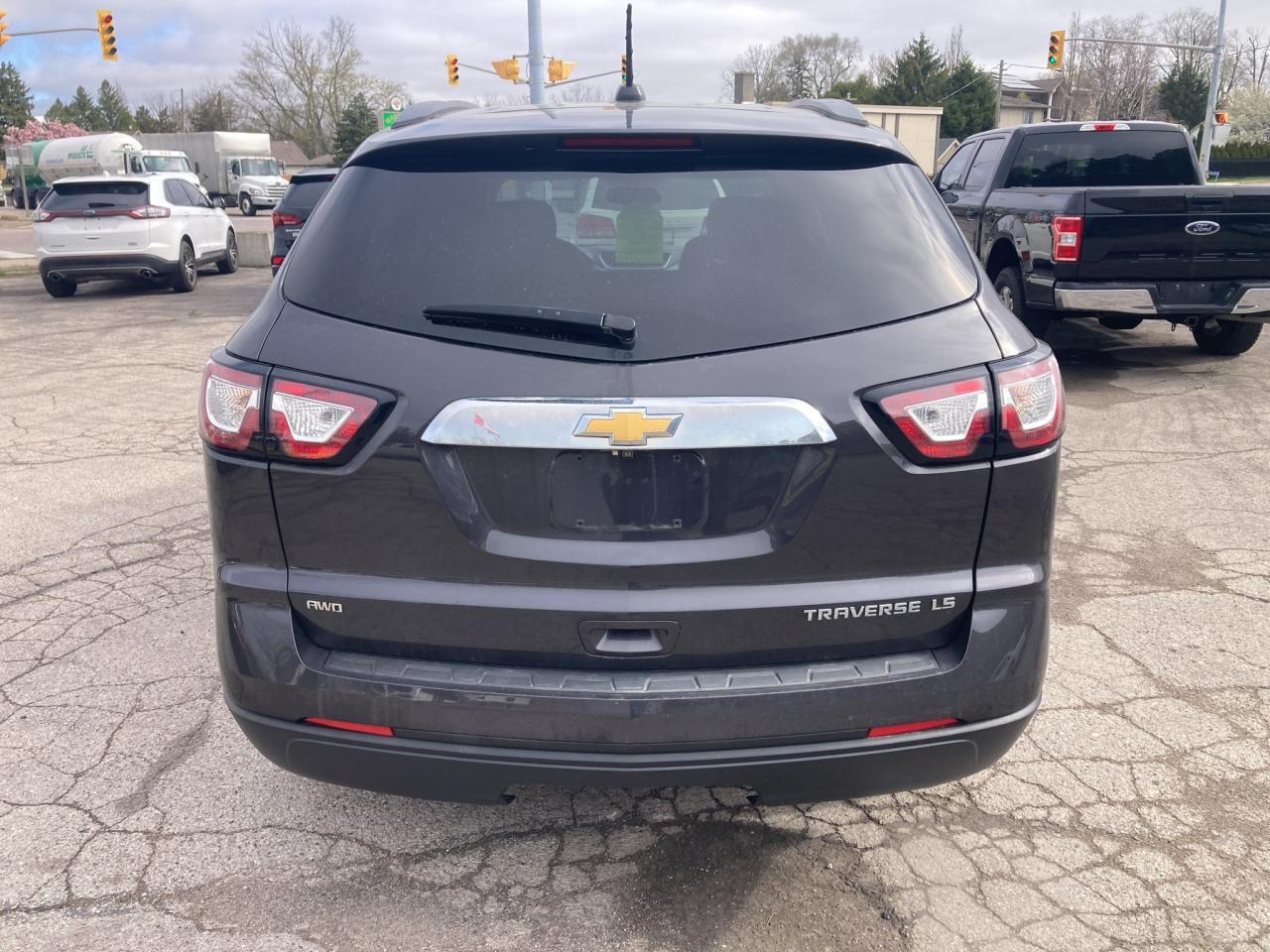 2016 Chevrolet Traverse LS-8 PASS-3.6-CLEAN CARFAX-CLEAN CAR Photo