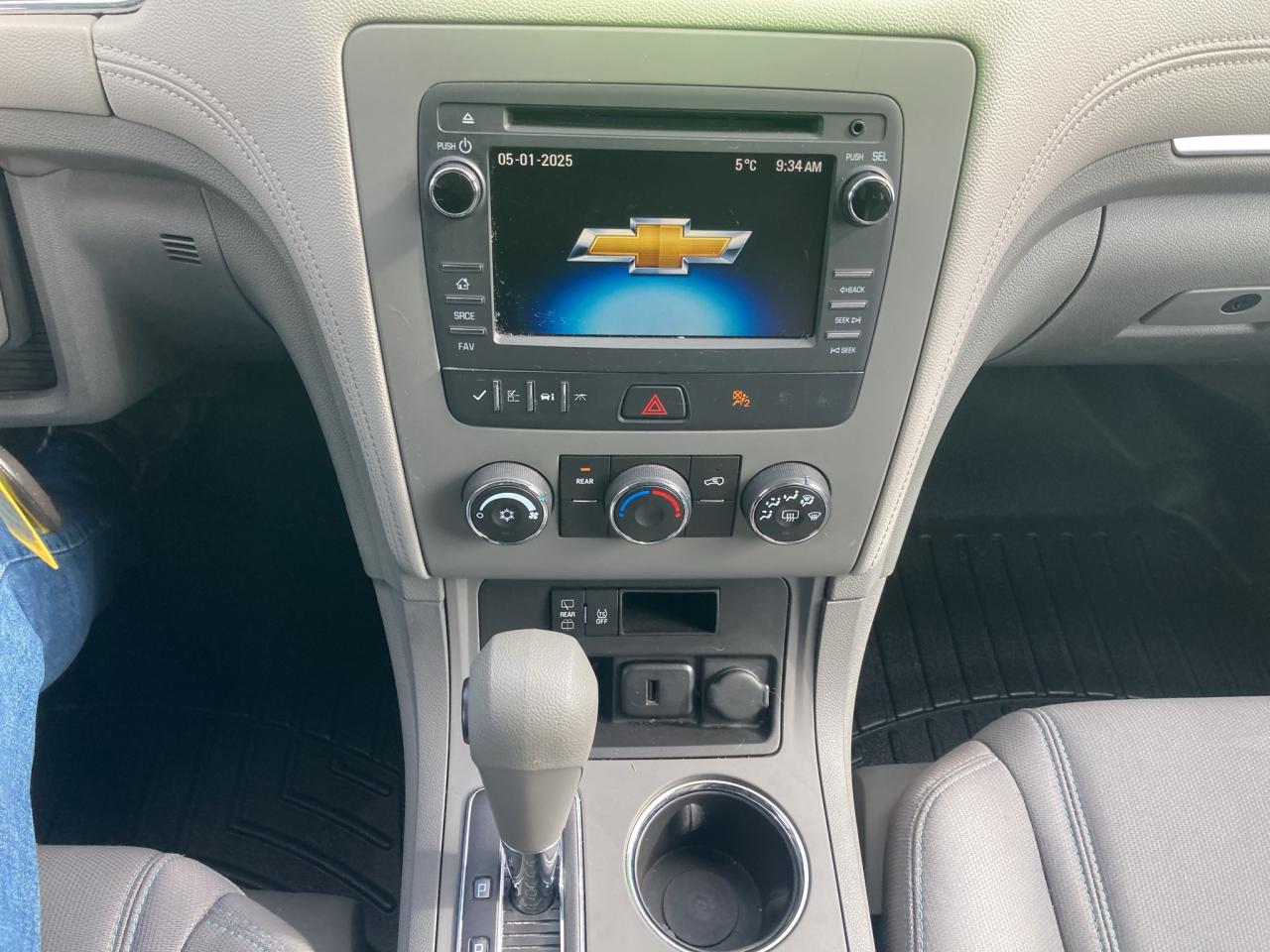 2016 Chevrolet Traverse LS-8 PASS-3.6-CLEAN CARFAX-CLEAN CAR Photo