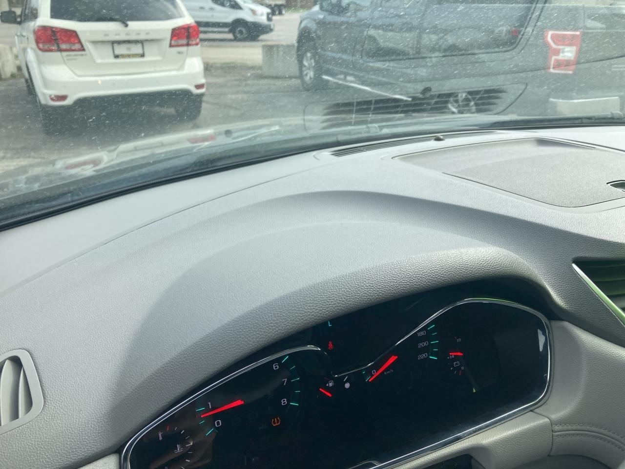 2016 Chevrolet Traverse LS-8 PASS-3.6-CLEAN CARFAX-CLEAN CAR Photo