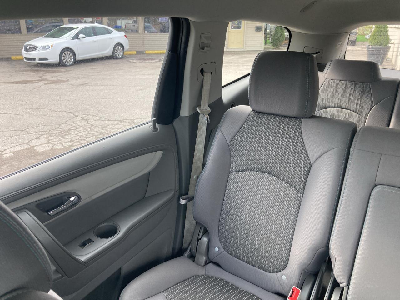 2016 Chevrolet Traverse LS-8 PASS-3.6-CLEAN CARFAX-CLEAN CAR Photo