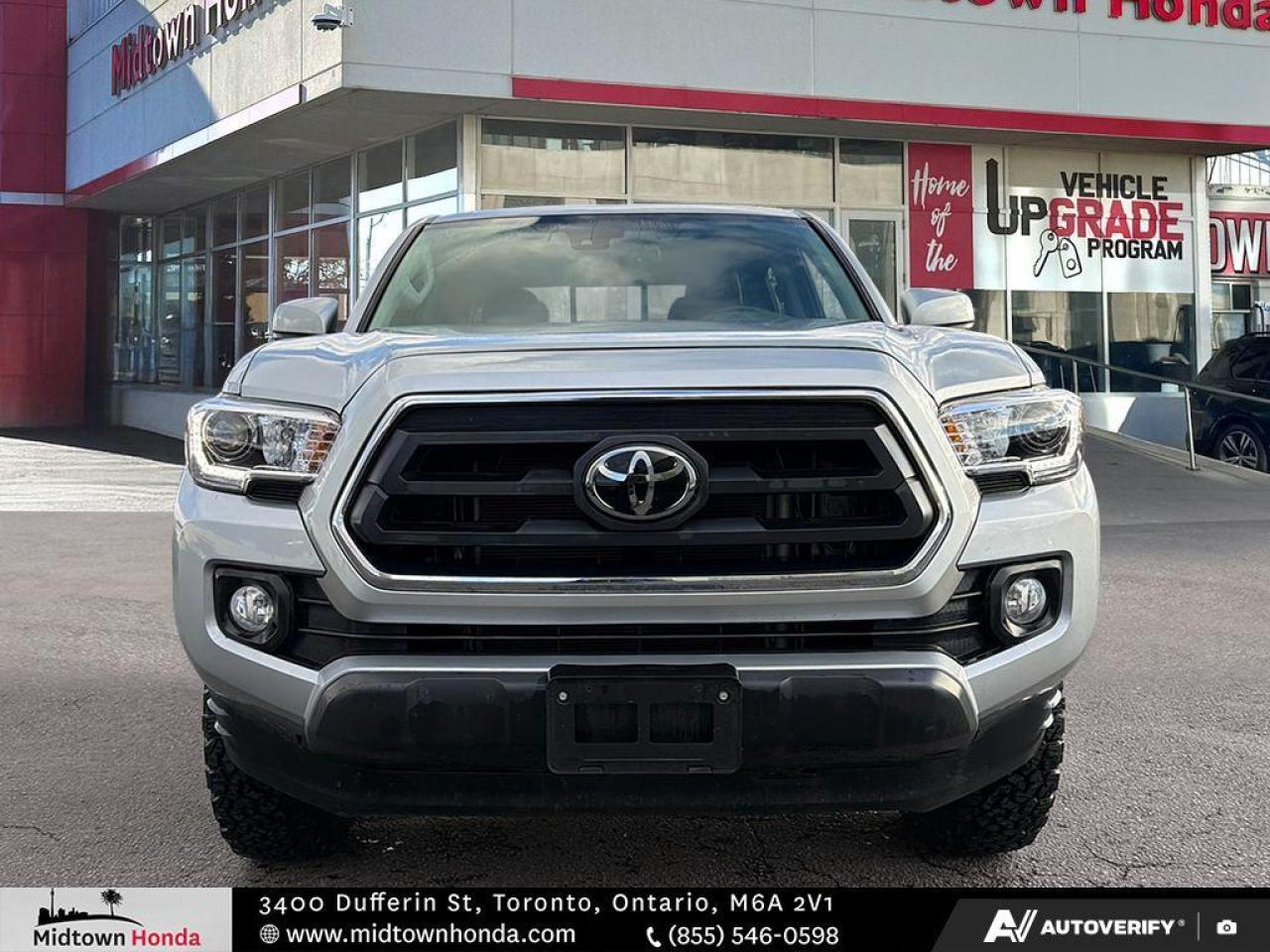 2023 Toyota Tacoma V6   DOUBLE CAB   CLEAN CARFAX Photo2