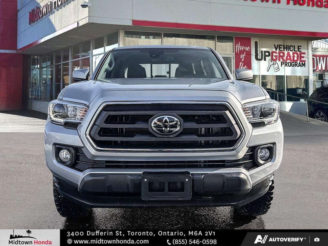 2023 Toyota Tacoma V6   DOUBLE CAB   CLEAN CARFAX Photo2