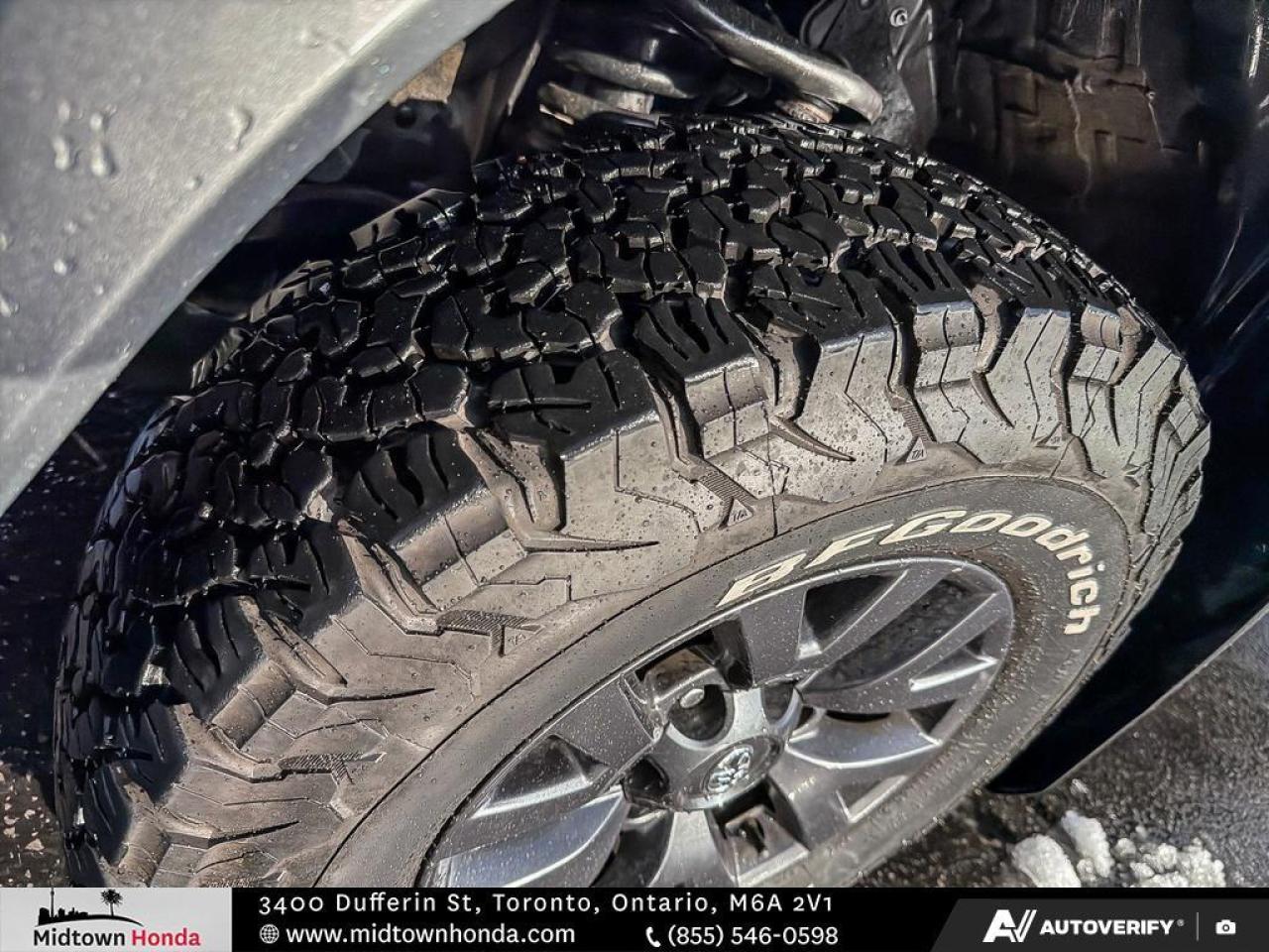 2023 Toyota Tacoma V6   DOUBLE CAB   CLEAN CARFAX Photo