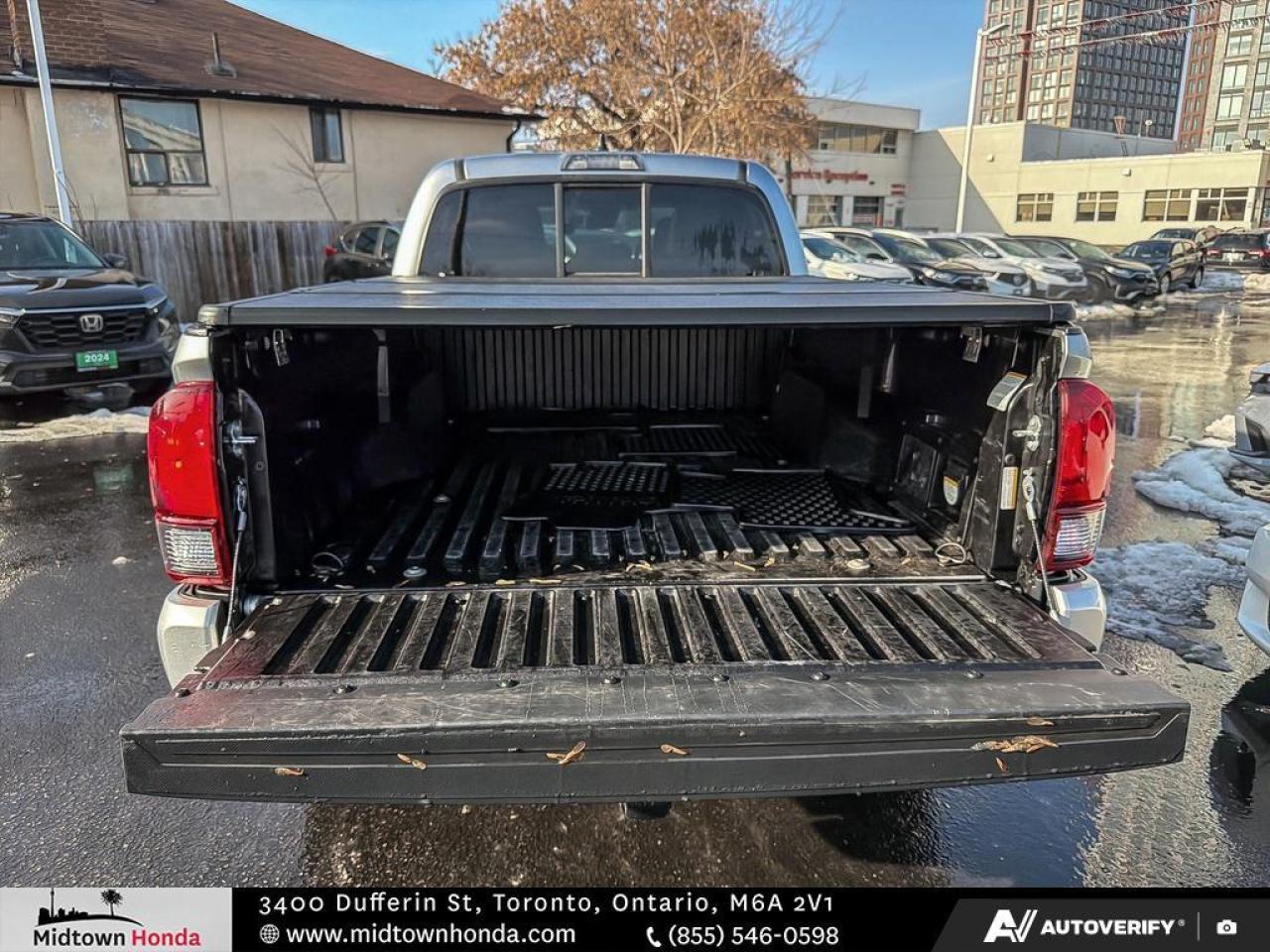 2023 Toyota Tacoma V6   DOUBLE CAB   CLEAN CARFAX Photo
