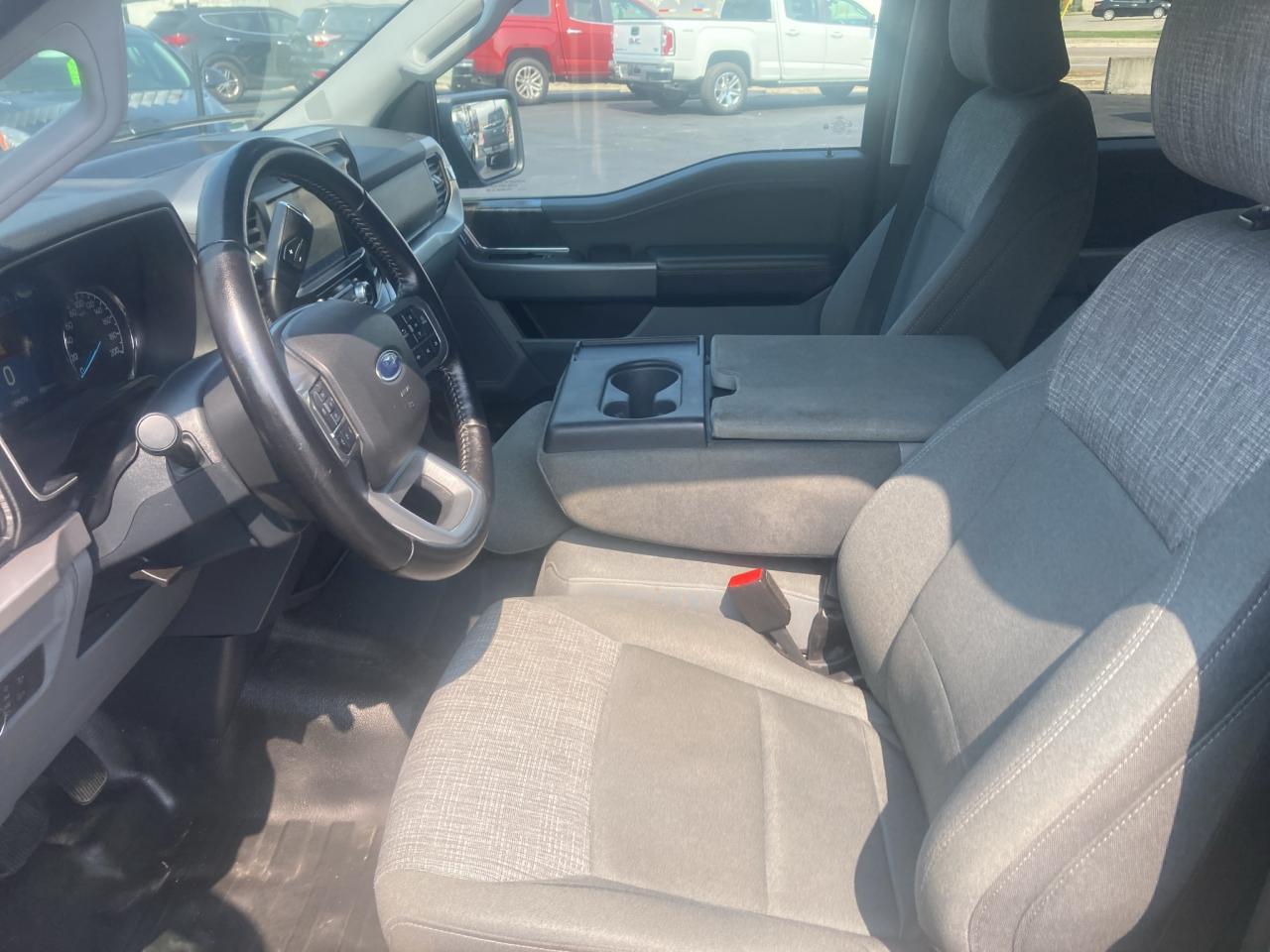 2022 Ford F-150 XLT-FULL CREW-TOW PACKAGE-CLEAN CARFAX Photo